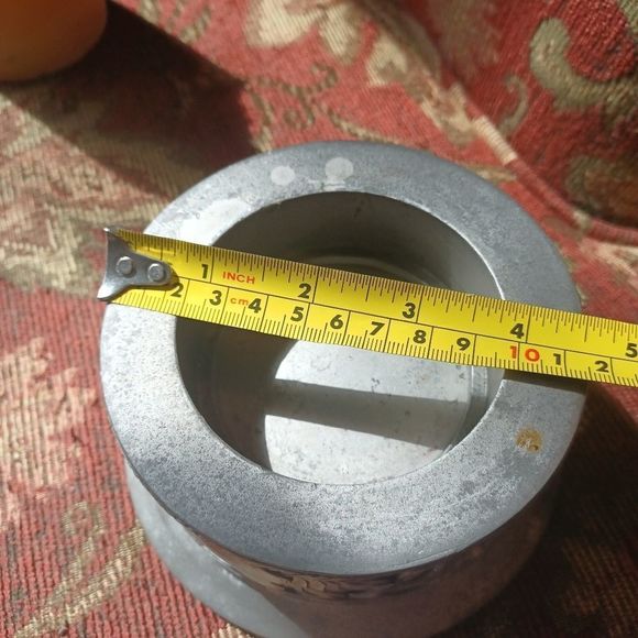 vintage candle holder. Pewter, heavy, pears, Signed Seagull 1998 Etain Canada - Picture 7 of 14